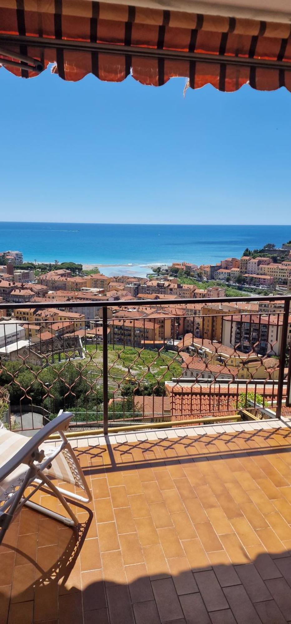 Thekeystudio, La Casa Del Mare Azzurro With Seaview Ventimiglia Ngoại thất bức ảnh